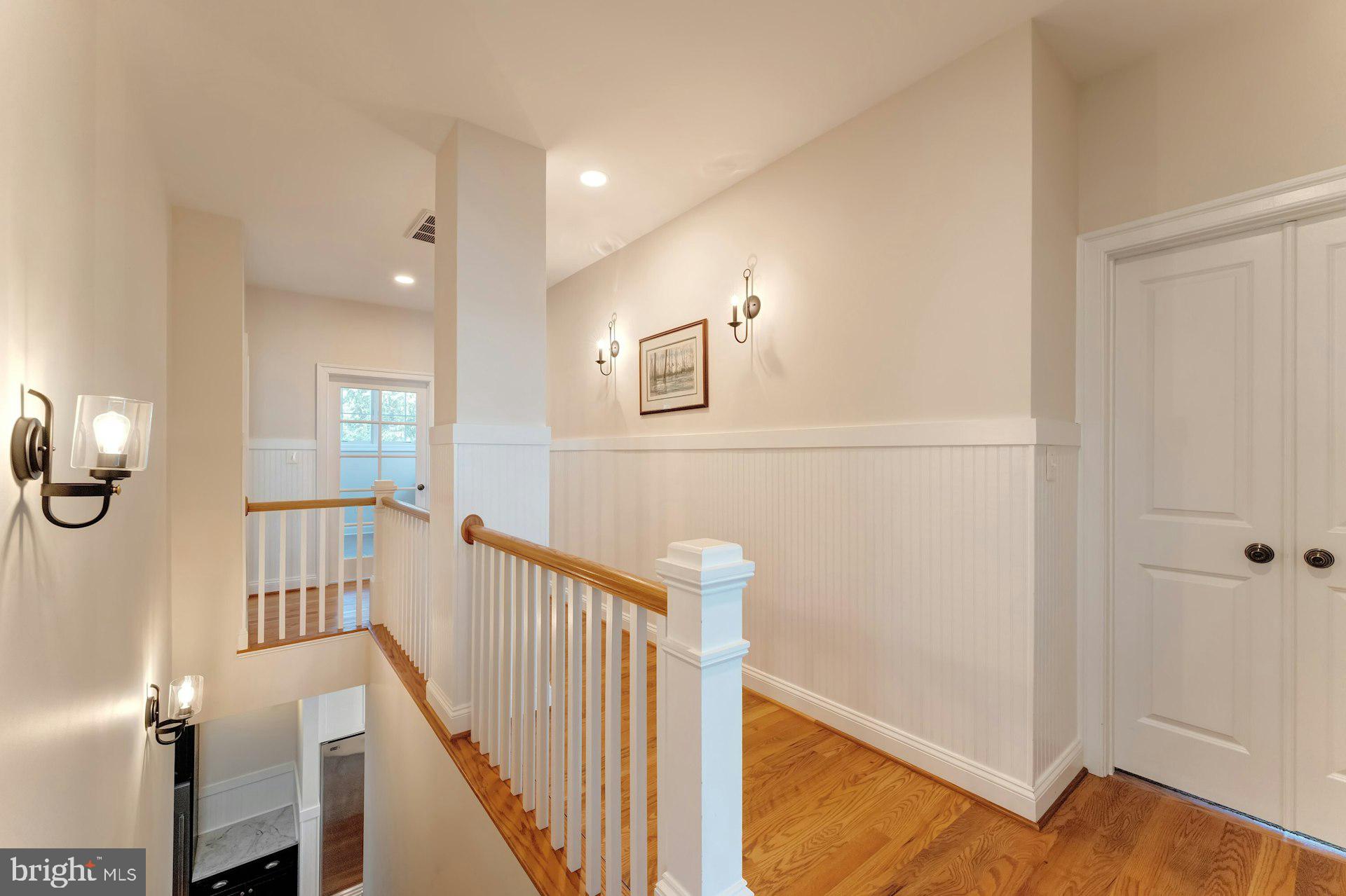 BEACON HILL - Residential