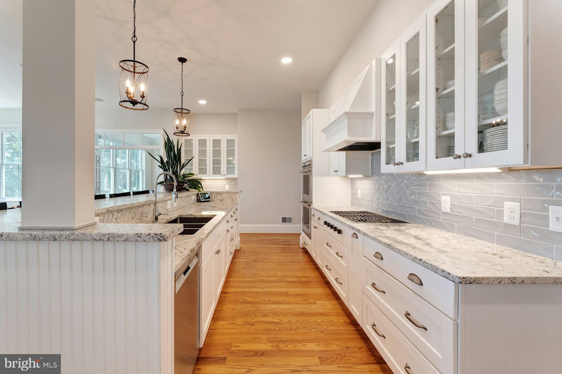 BEACON HILL - Residential