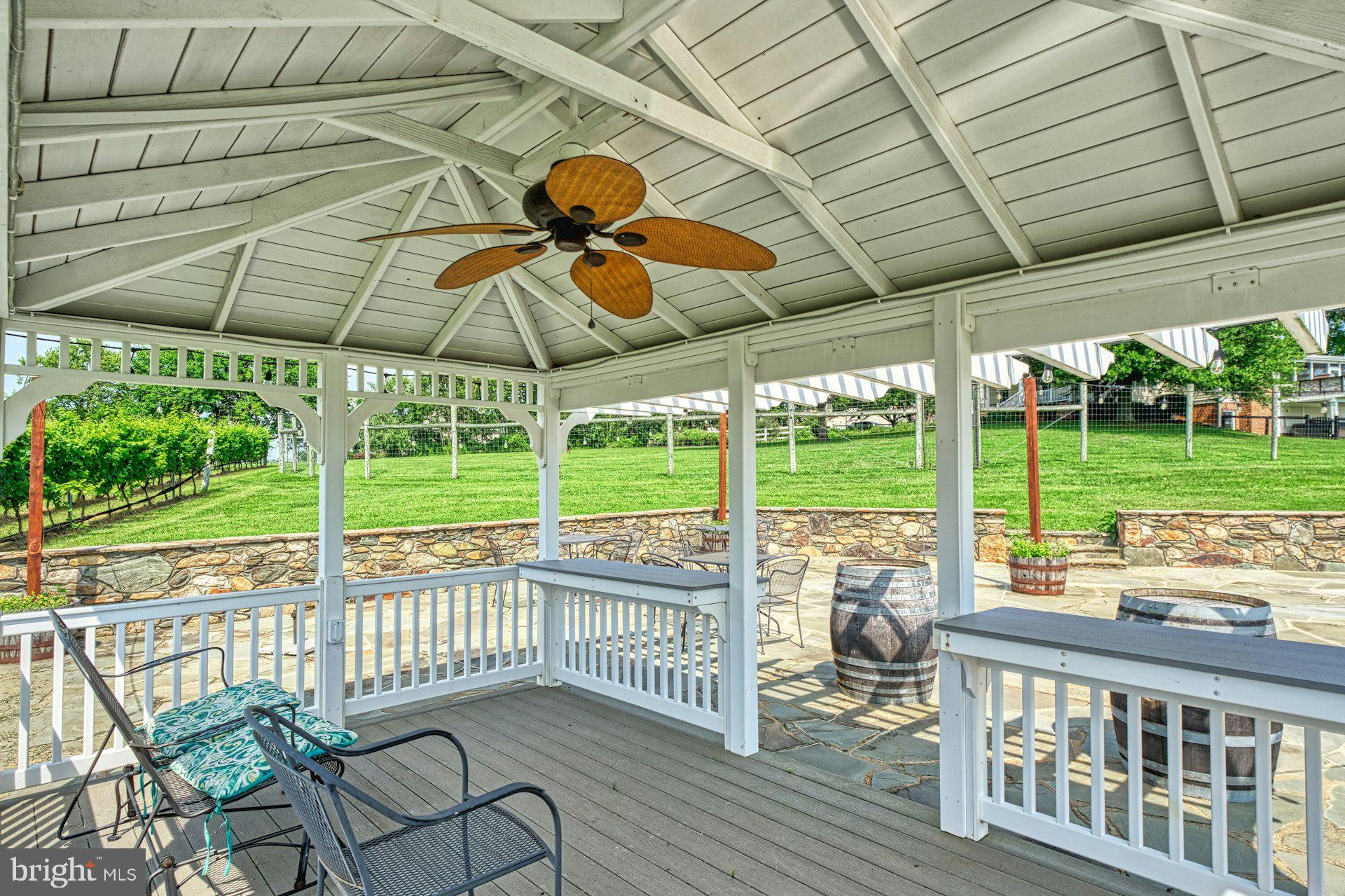 BEACON HILL - Residential