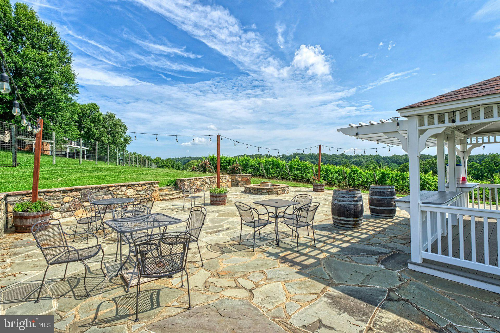 BEACON HILL - Residential