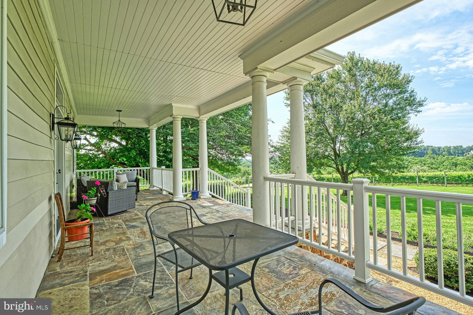 BEACON HILL - Residential