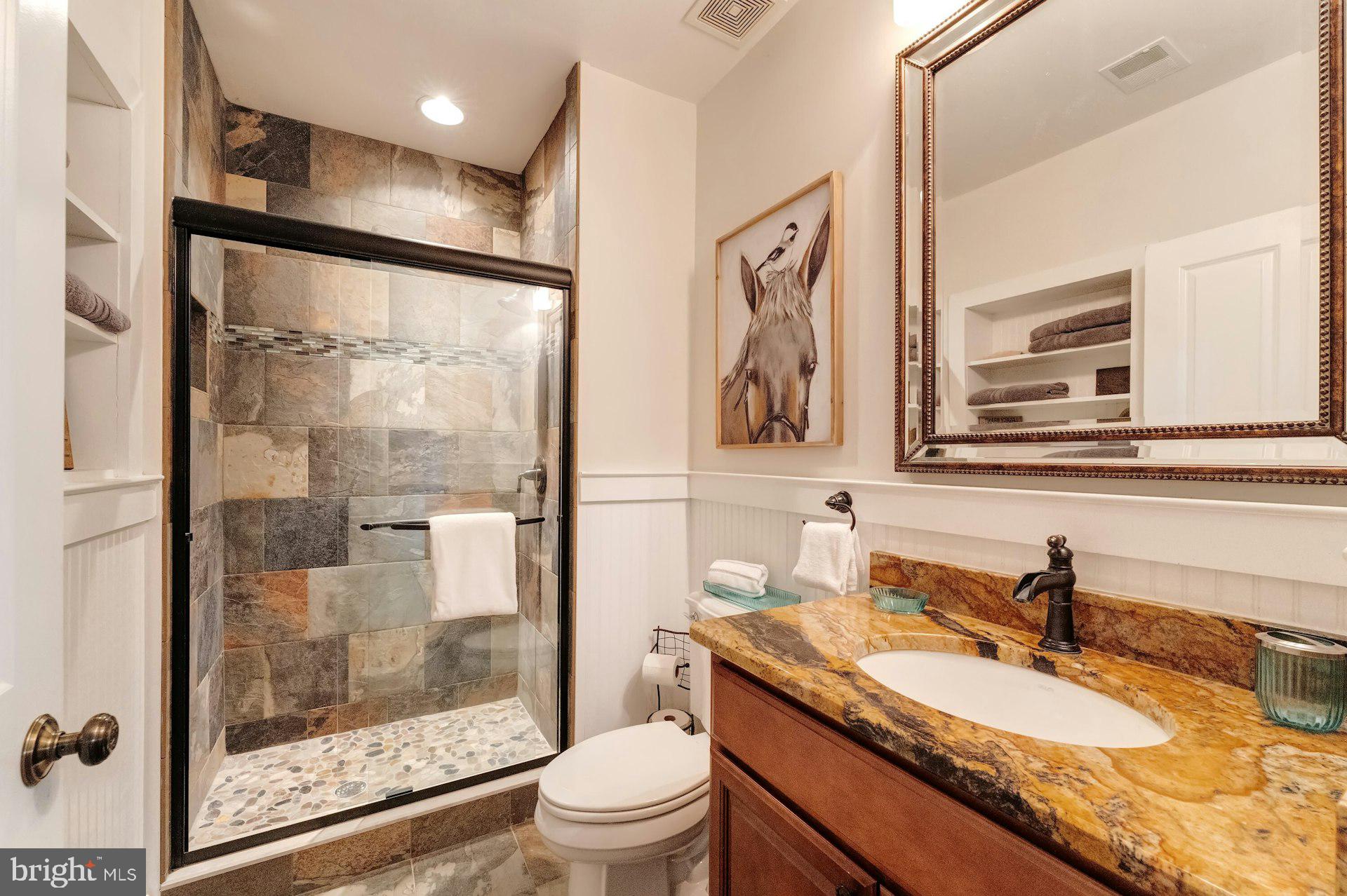 BEACON HILL - Residential