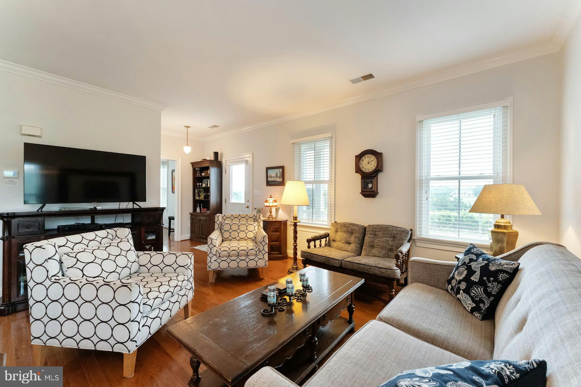 BEACON HILL - Residential