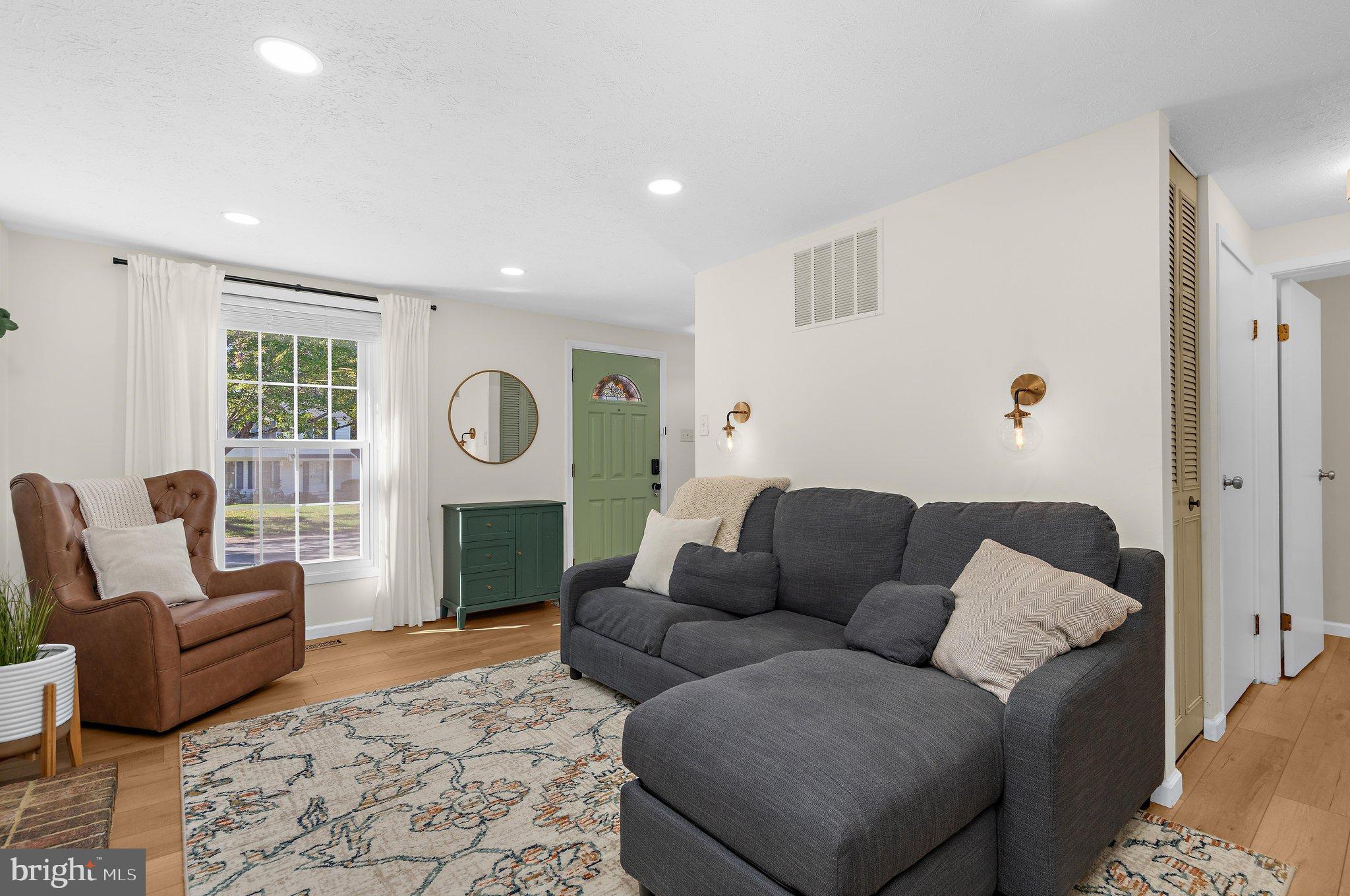 6425 SKYWARD COURT