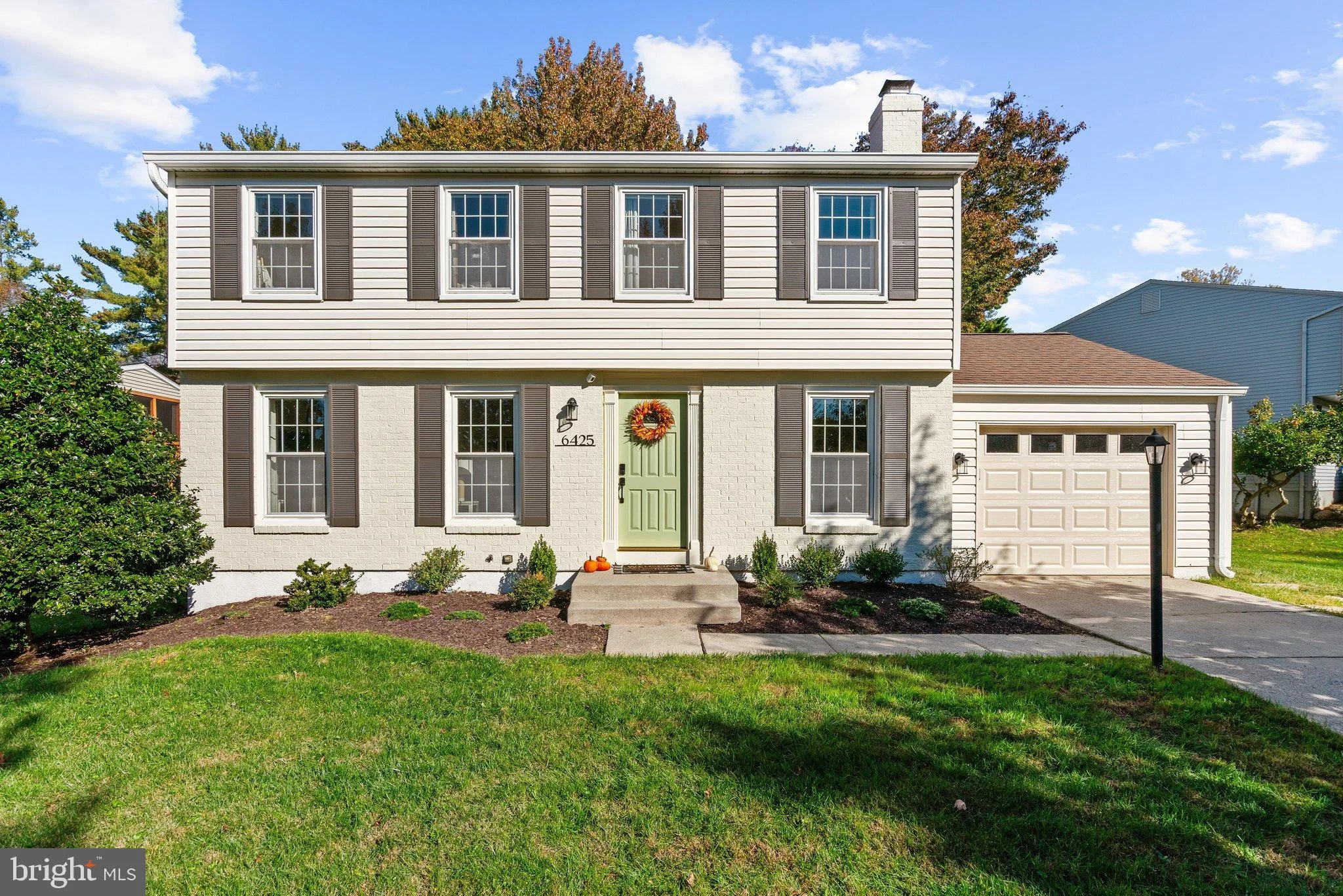 6425 Skyward Court