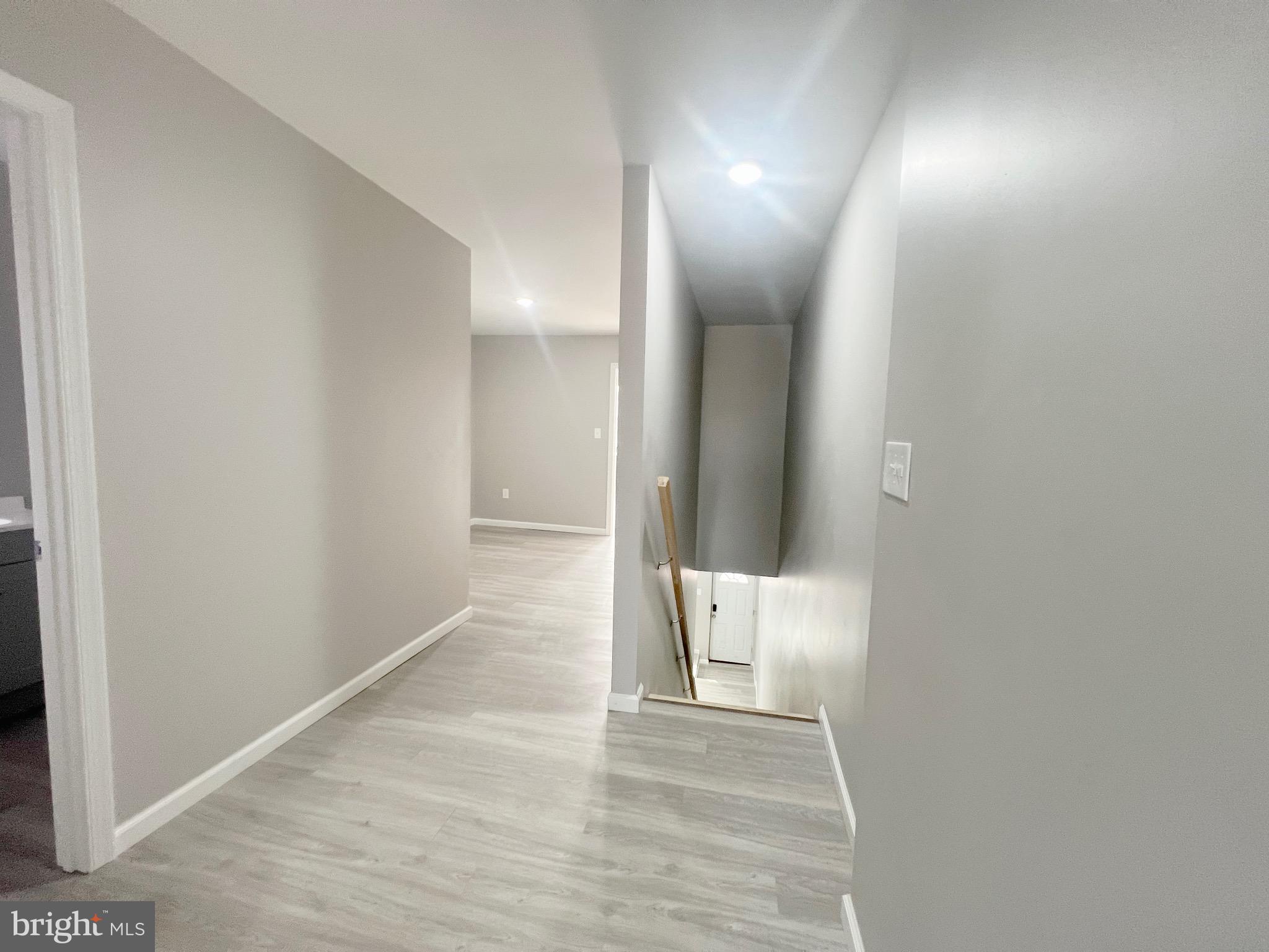 EASTERWOOD - Residential Lease