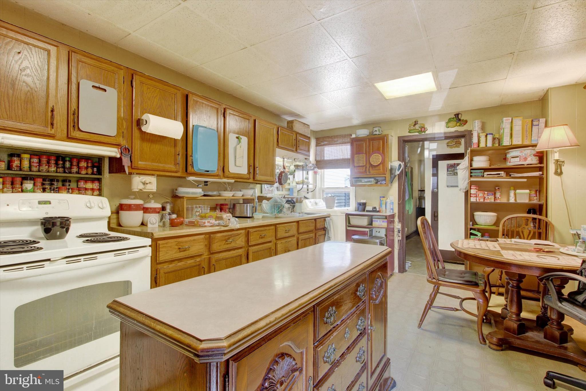 204 E ORANGE STREET