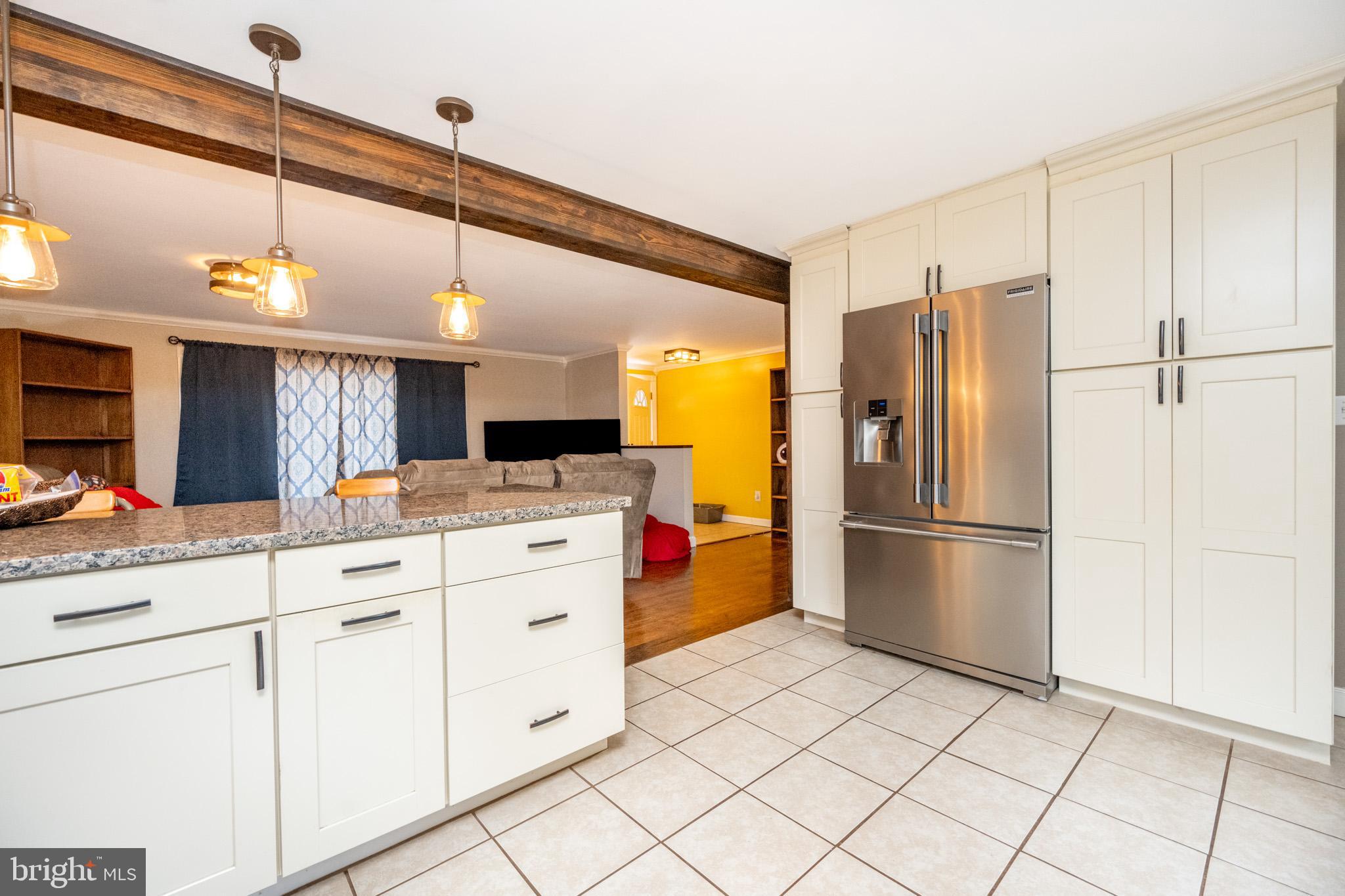 GOLF CREST MANOR - Residential