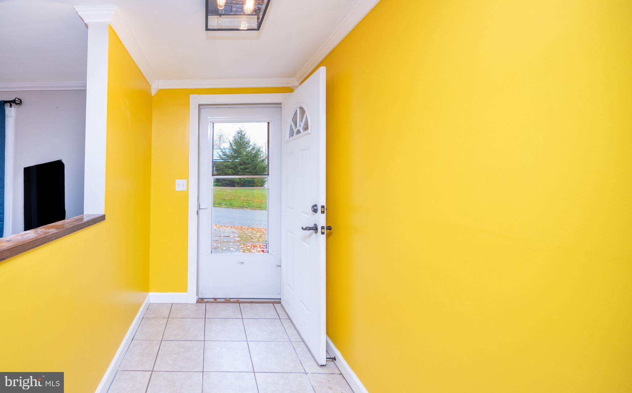 GOLF CREST MANOR - Residential