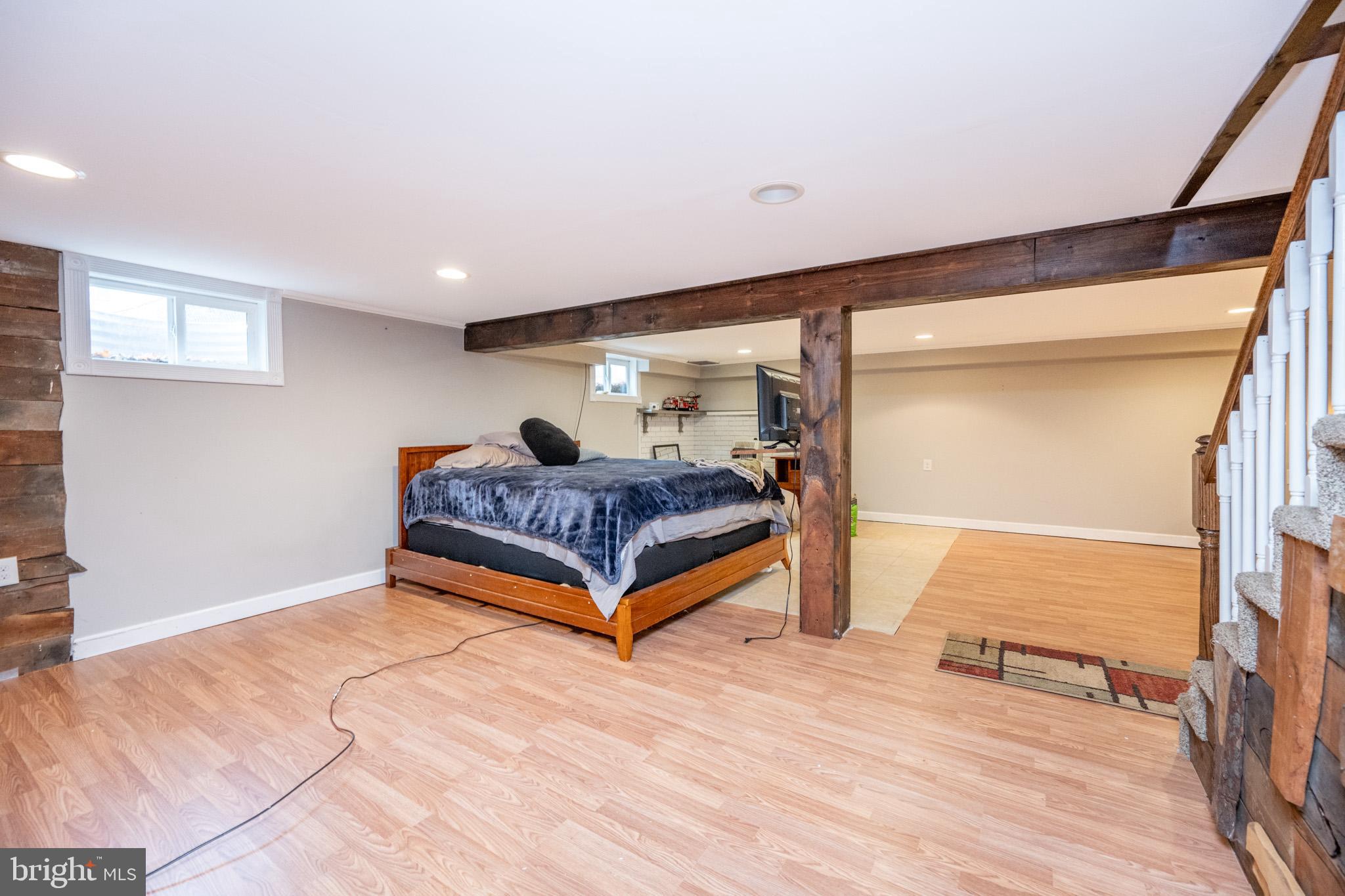 GOLF CREST MANOR - Residential