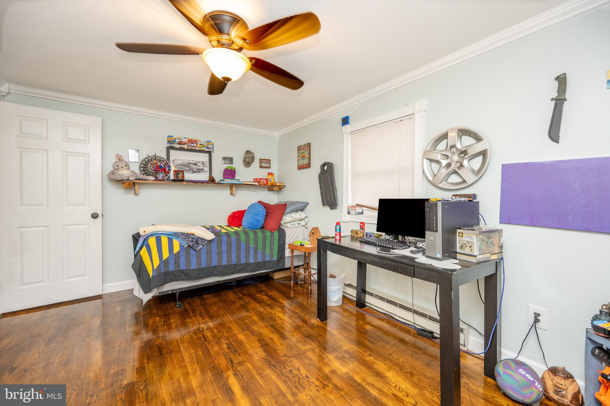 GOLF CREST MANOR - Residential