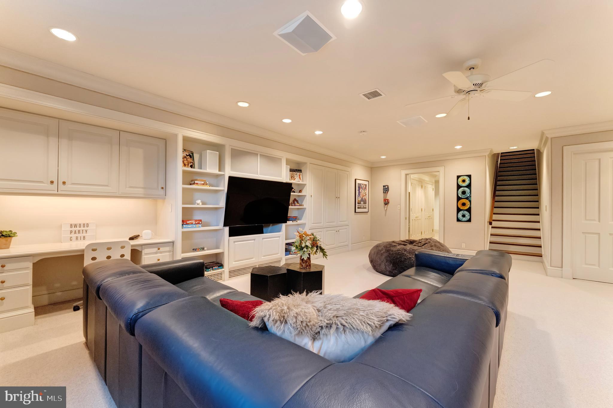 TAYLORSTOWN - Residential