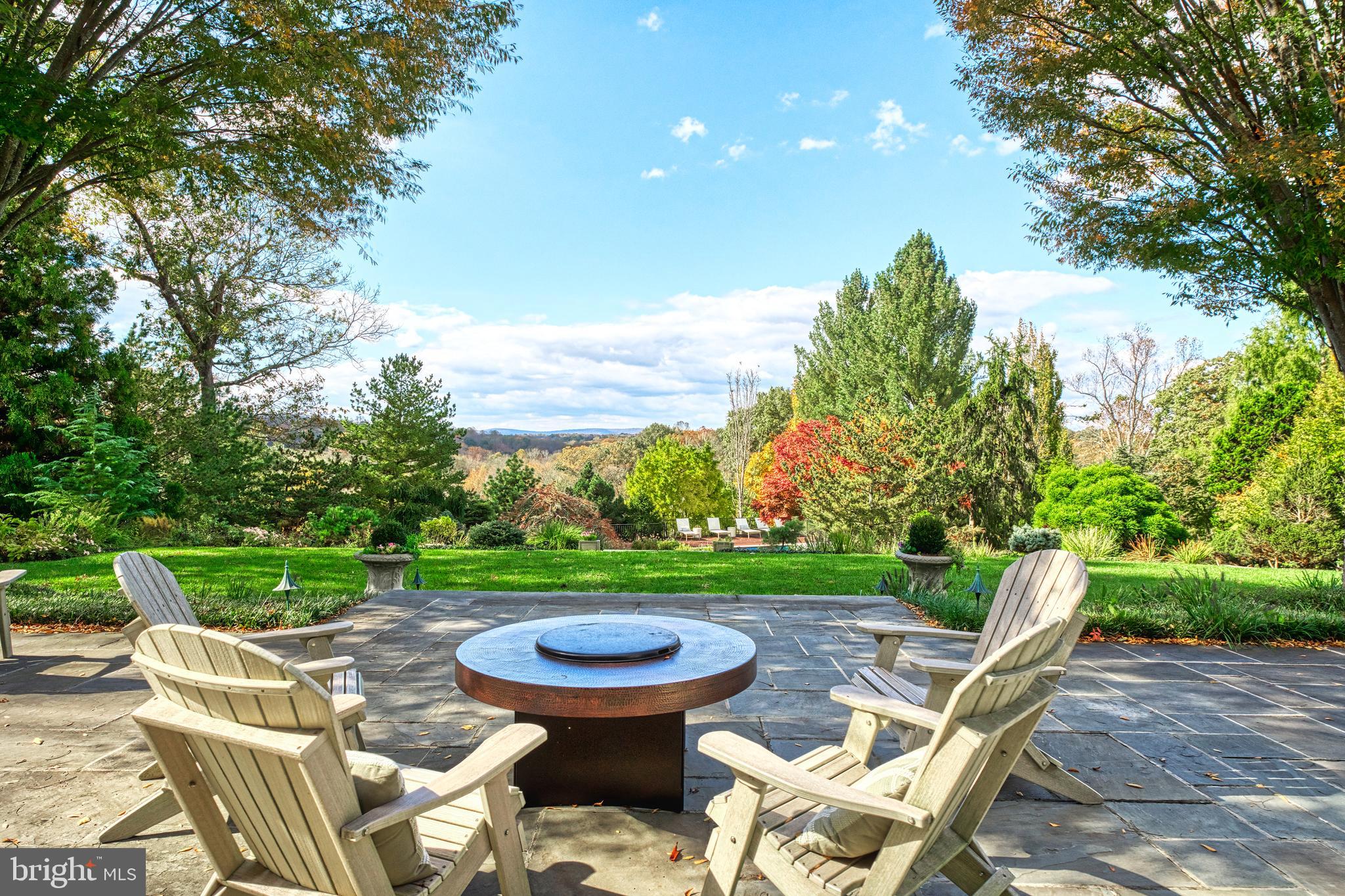 TAYLORSTOWN - Residential