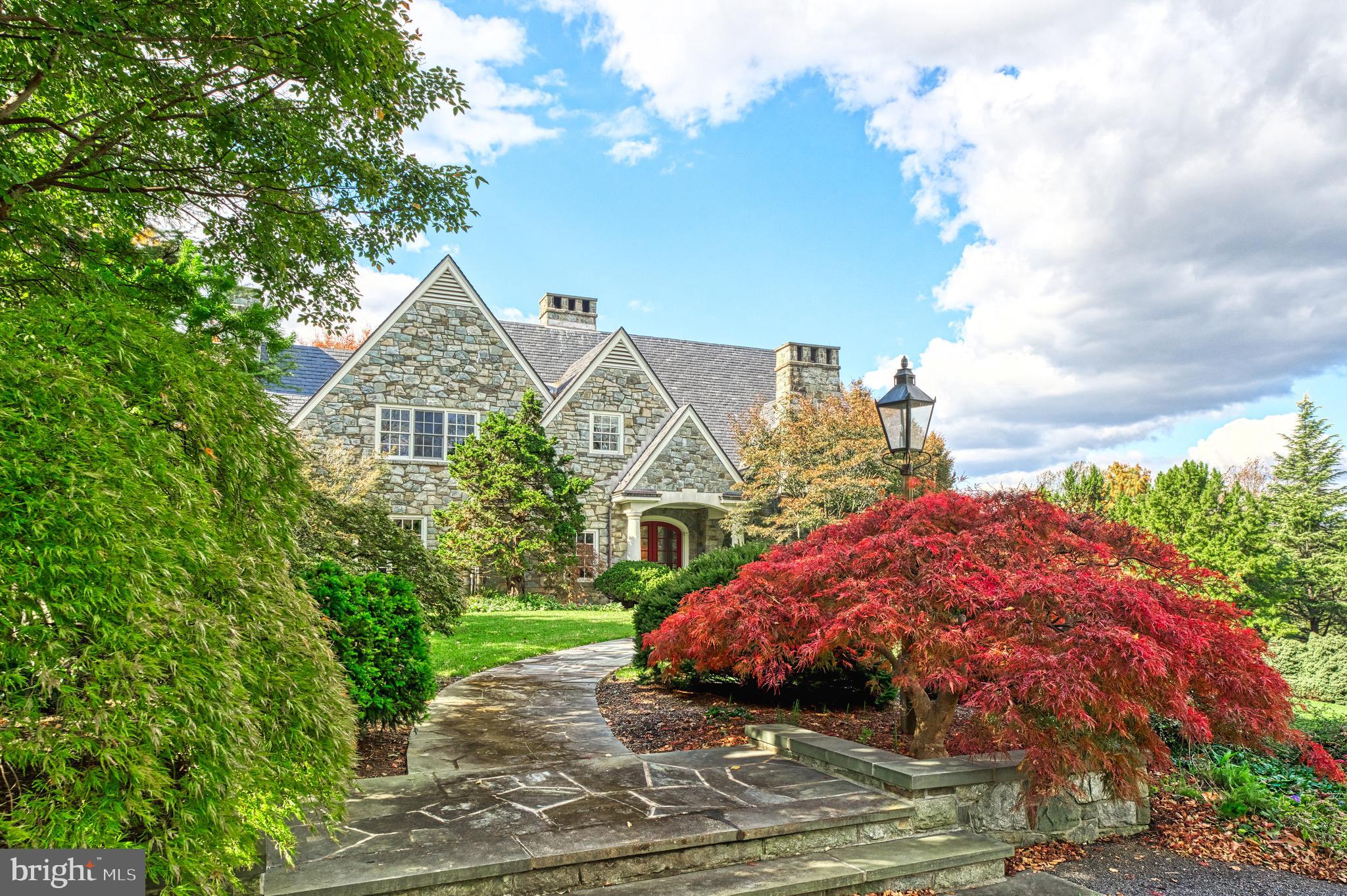 TAYLORSTOWN - Residential