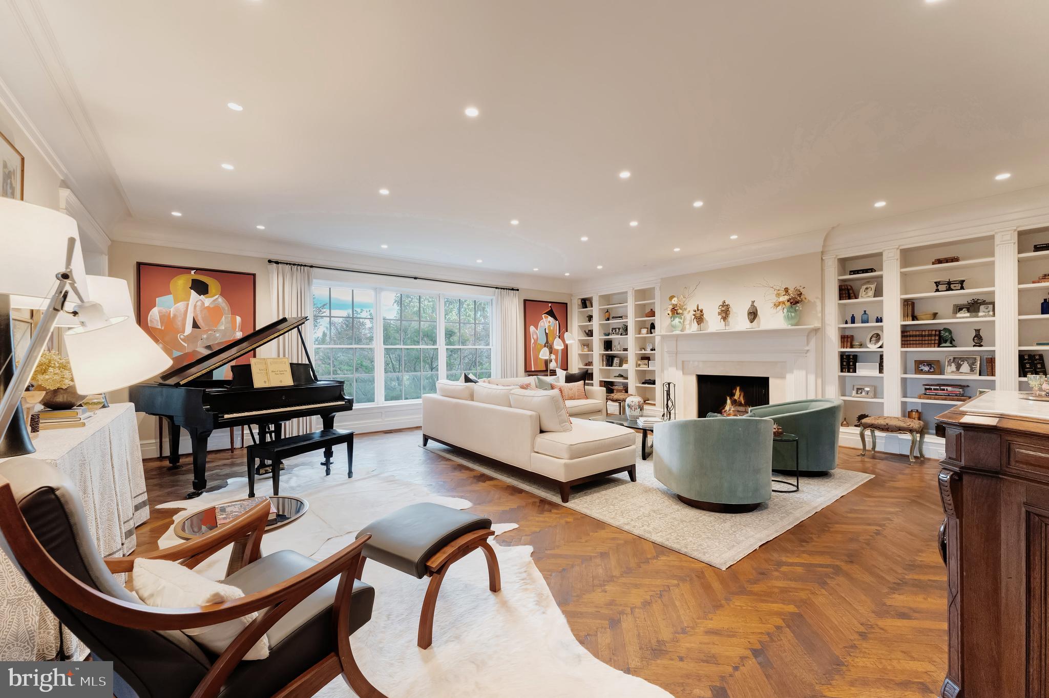 TAYLORSTOWN - Residential