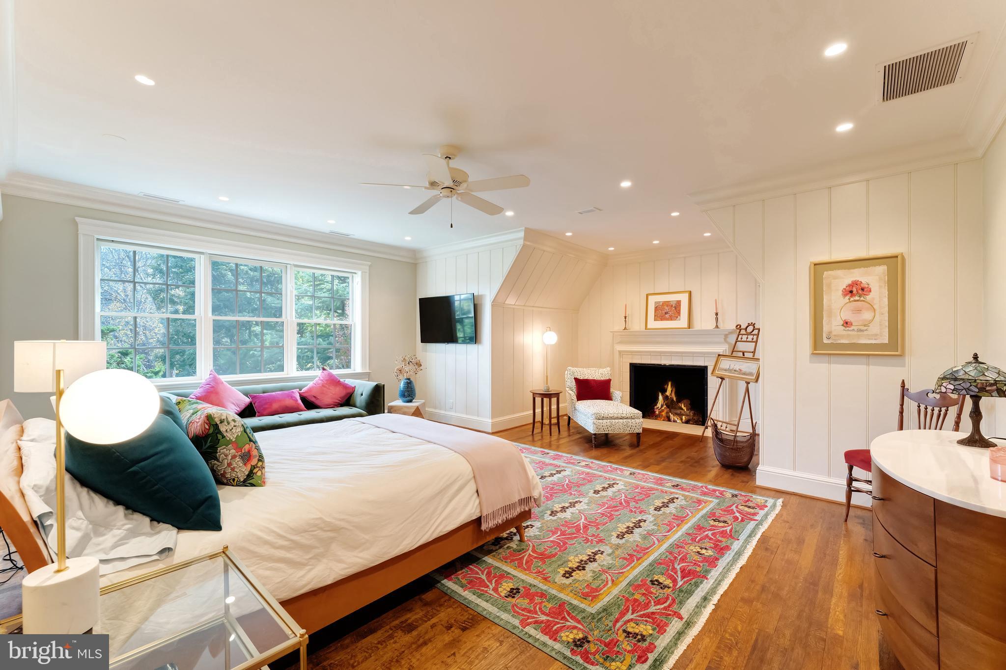 TAYLORSTOWN - Residential