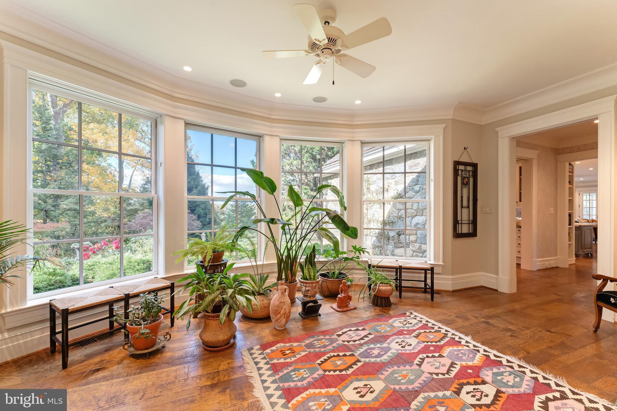 TAYLORSTOWN - Residential