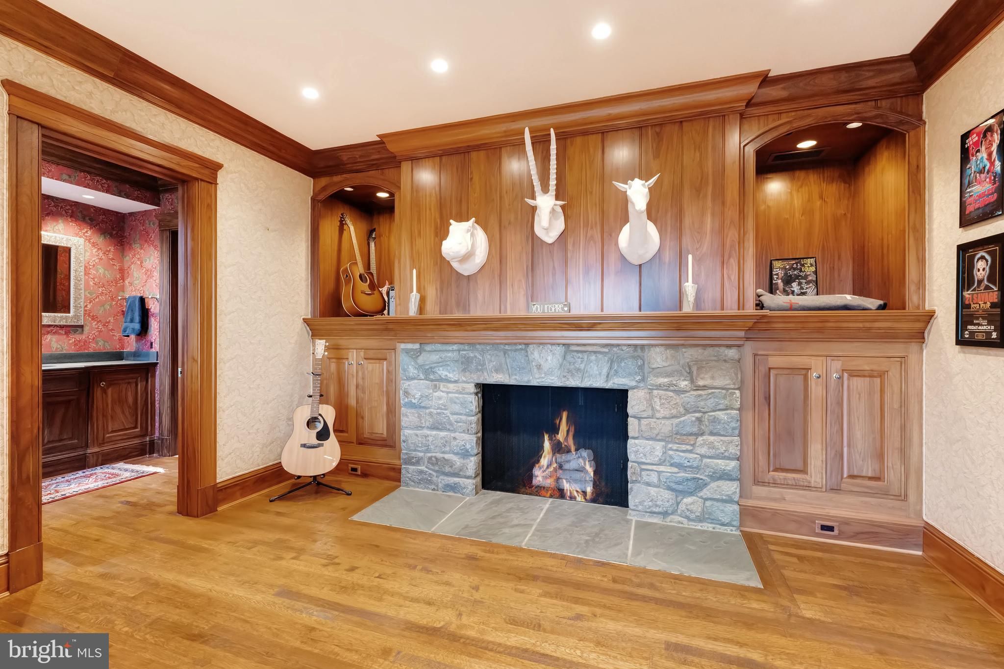TAYLORSTOWN - Residential