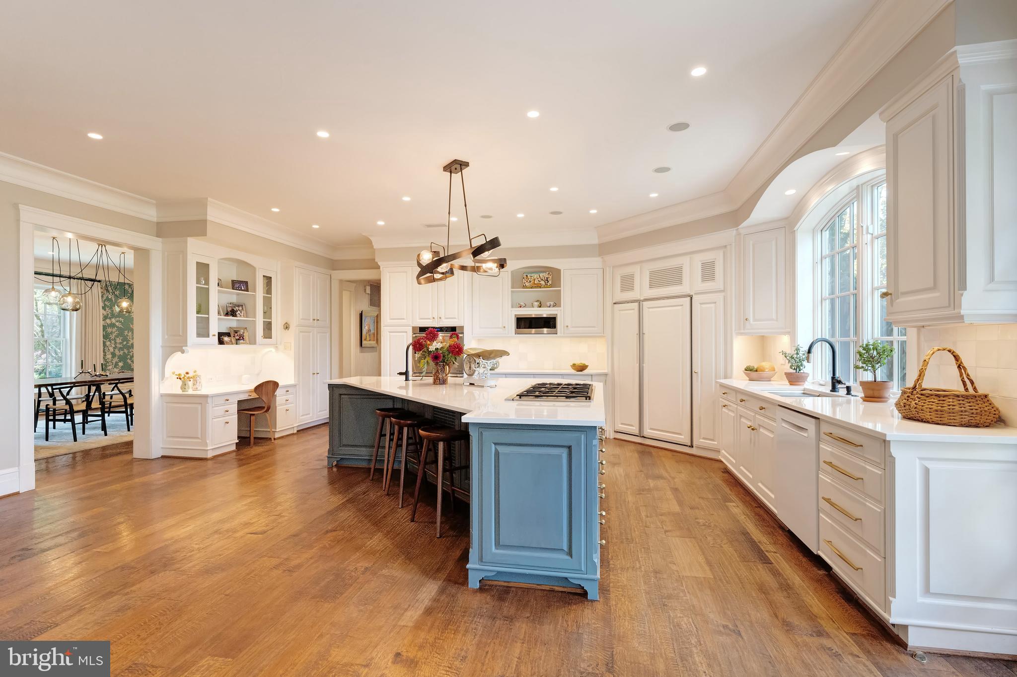TAYLORSTOWN - Residential
