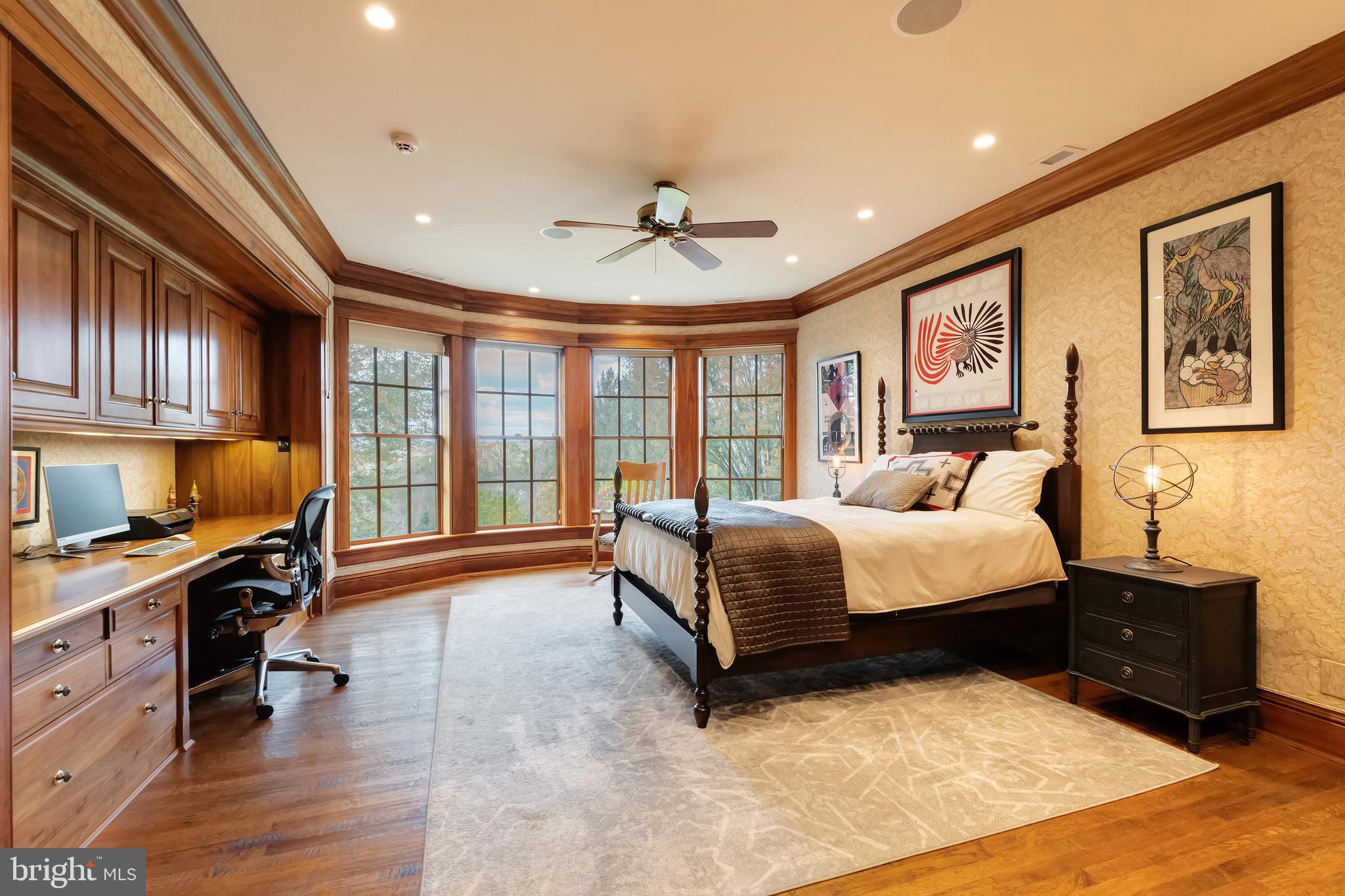 TAYLORSTOWN - Residential