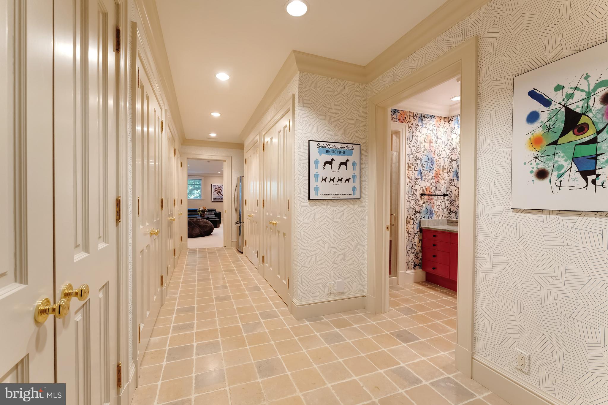 TAYLORSTOWN - Residential