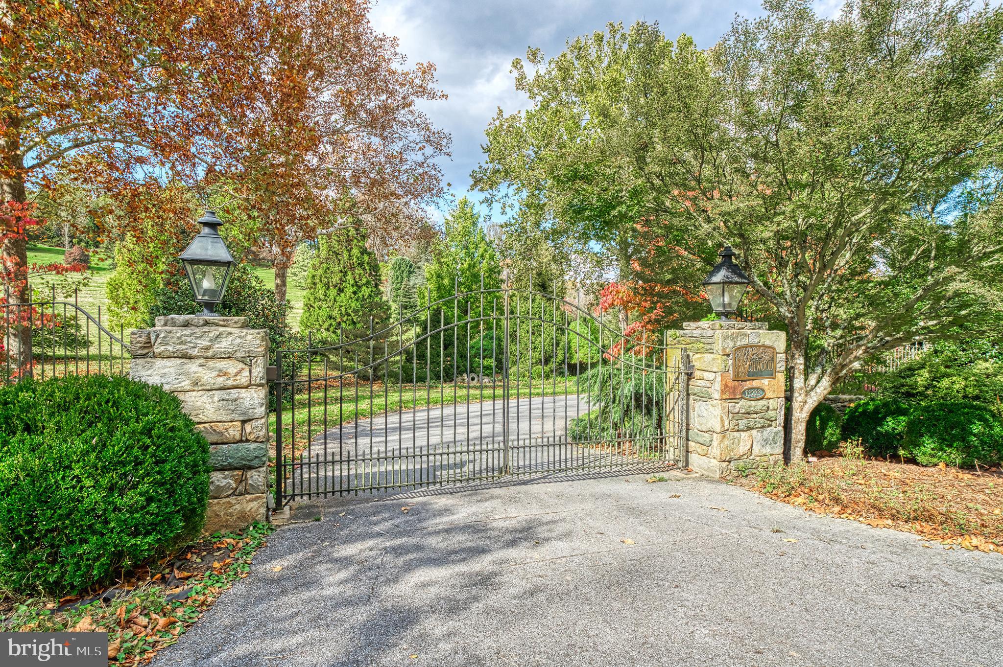 13223 LOYALTY ROAD