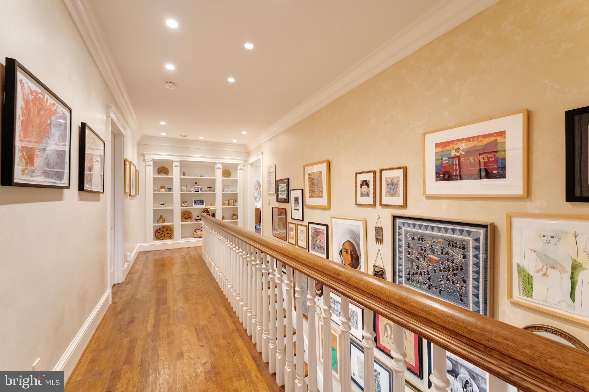 TAYLORSTOWN - Residential