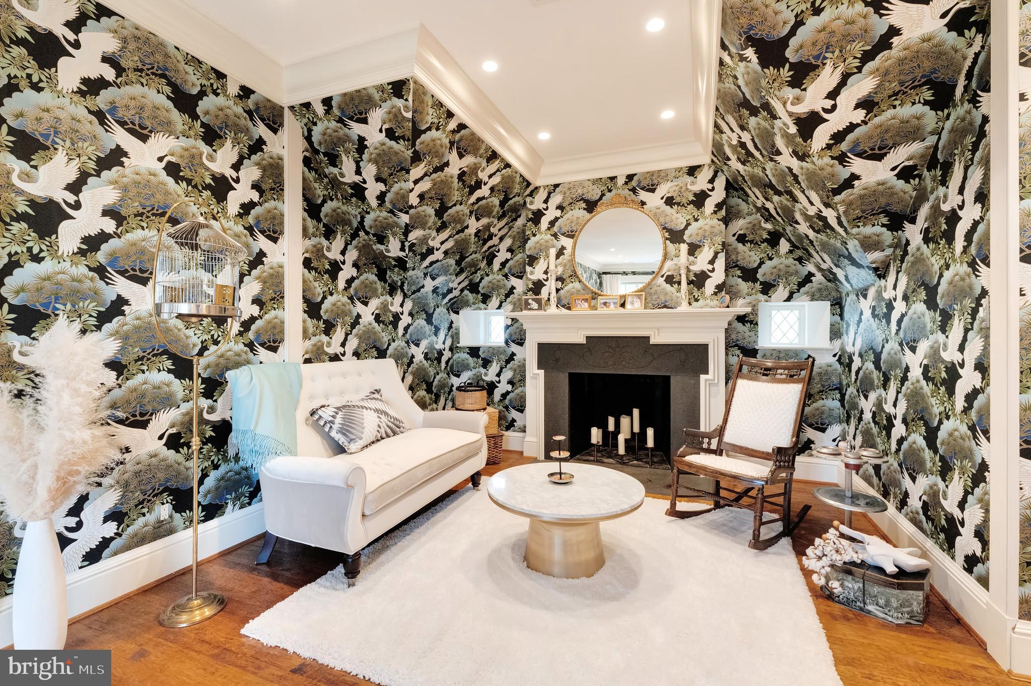 TAYLORSTOWN - Residential