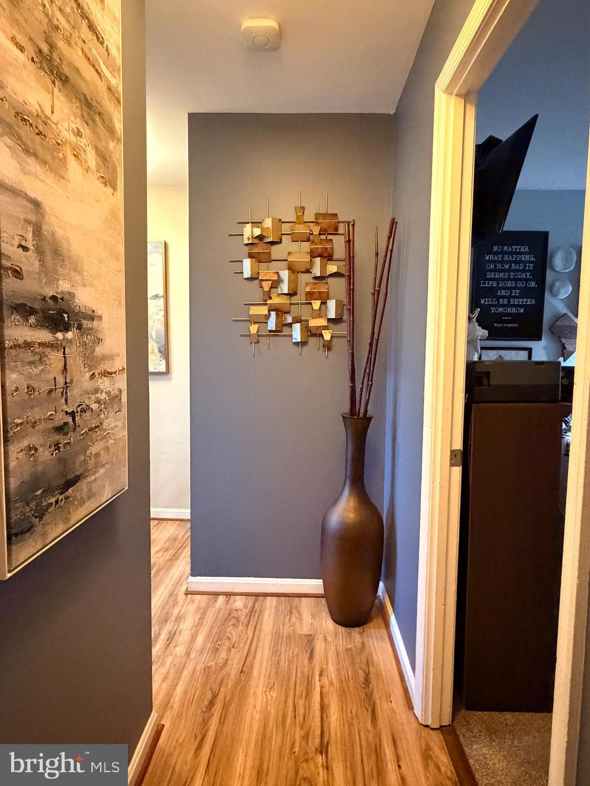 HILLCREST TOWNE - Residential