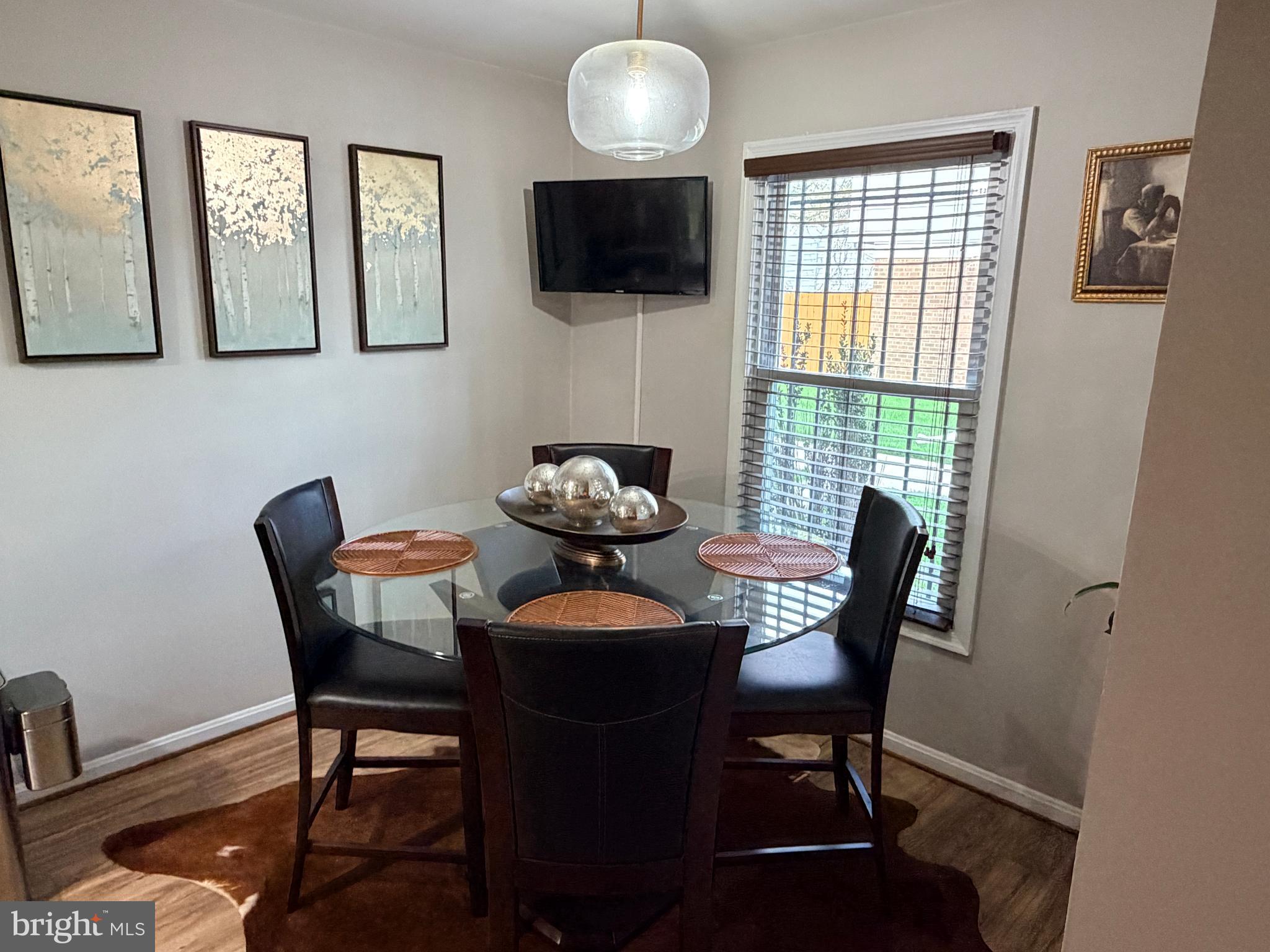 HILLCREST TOWNE - Residential