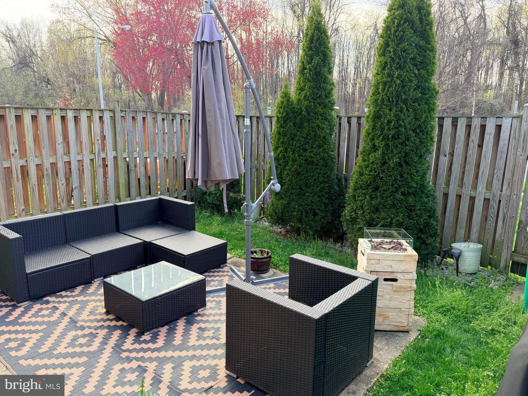 HILLCREST TOWNE - Residential