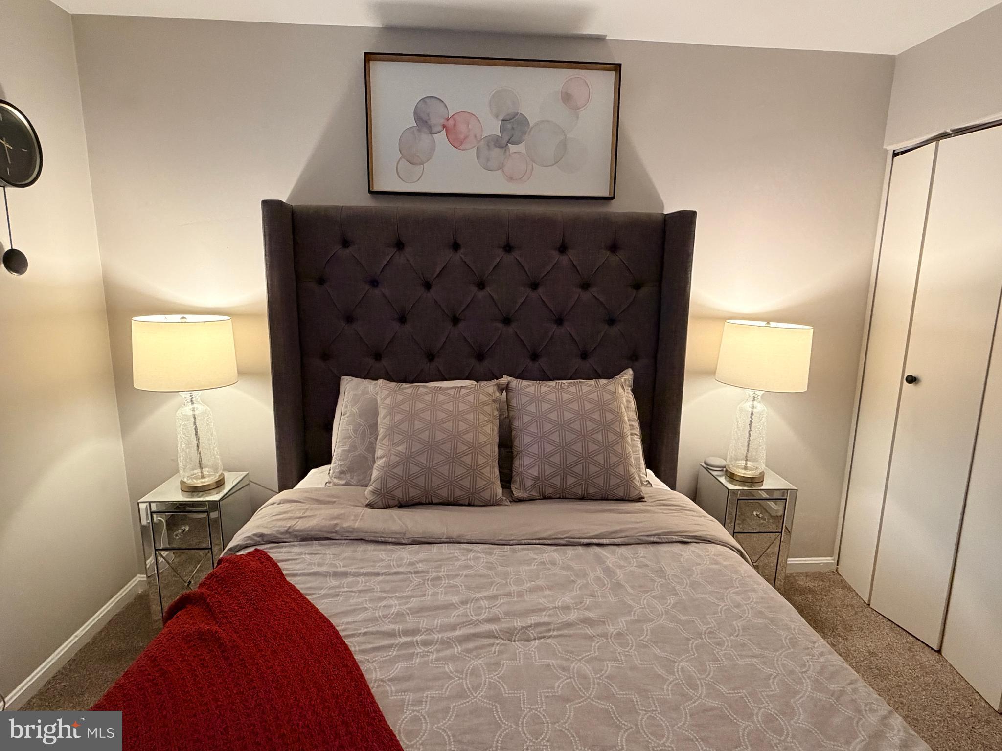 HILLCREST TOWNE - Residential