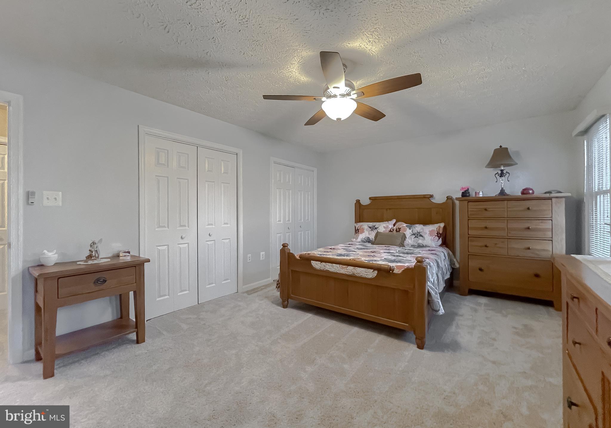 HAMPSHIRE - Residential