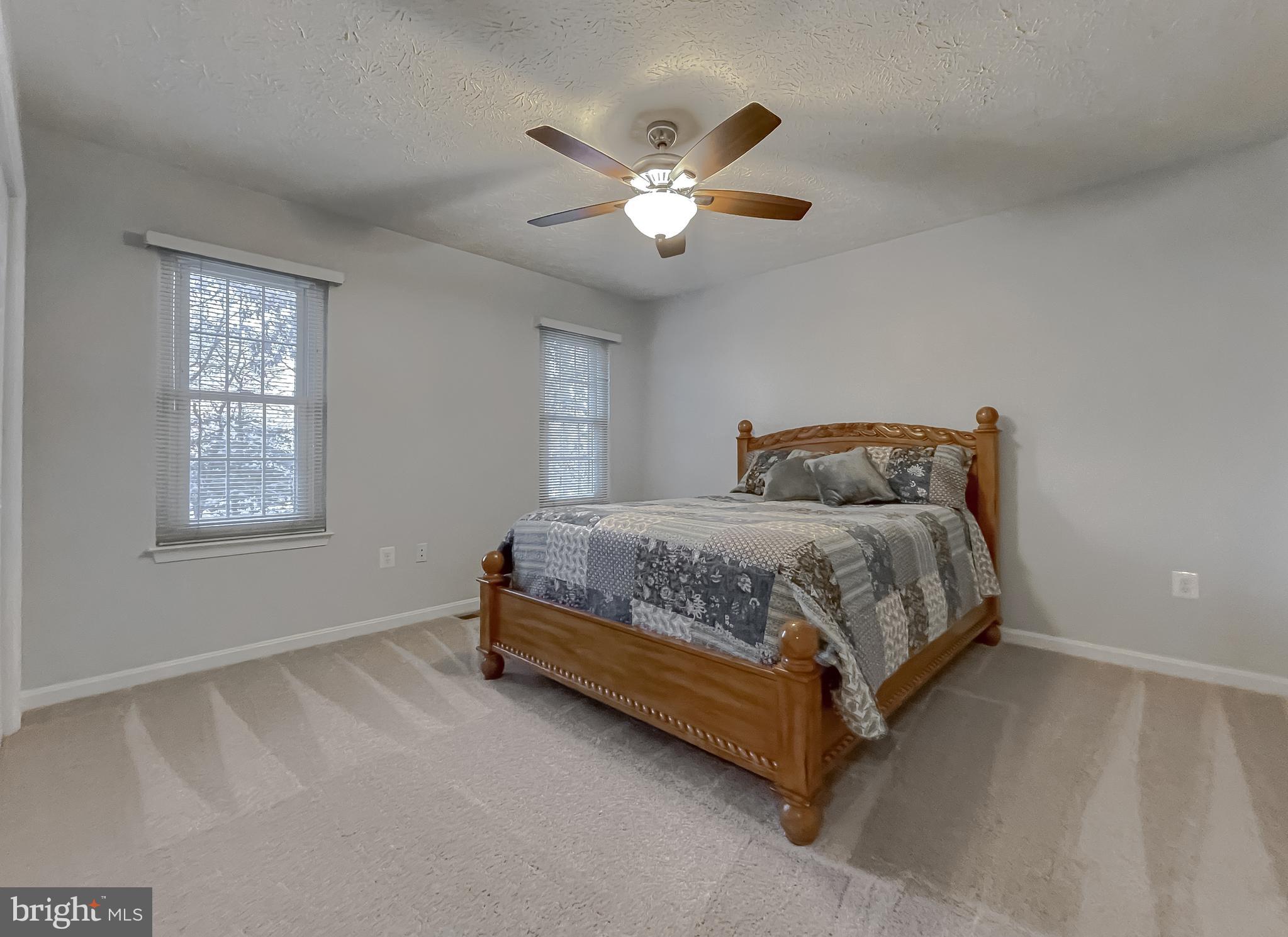 HAMPSHIRE - Residential