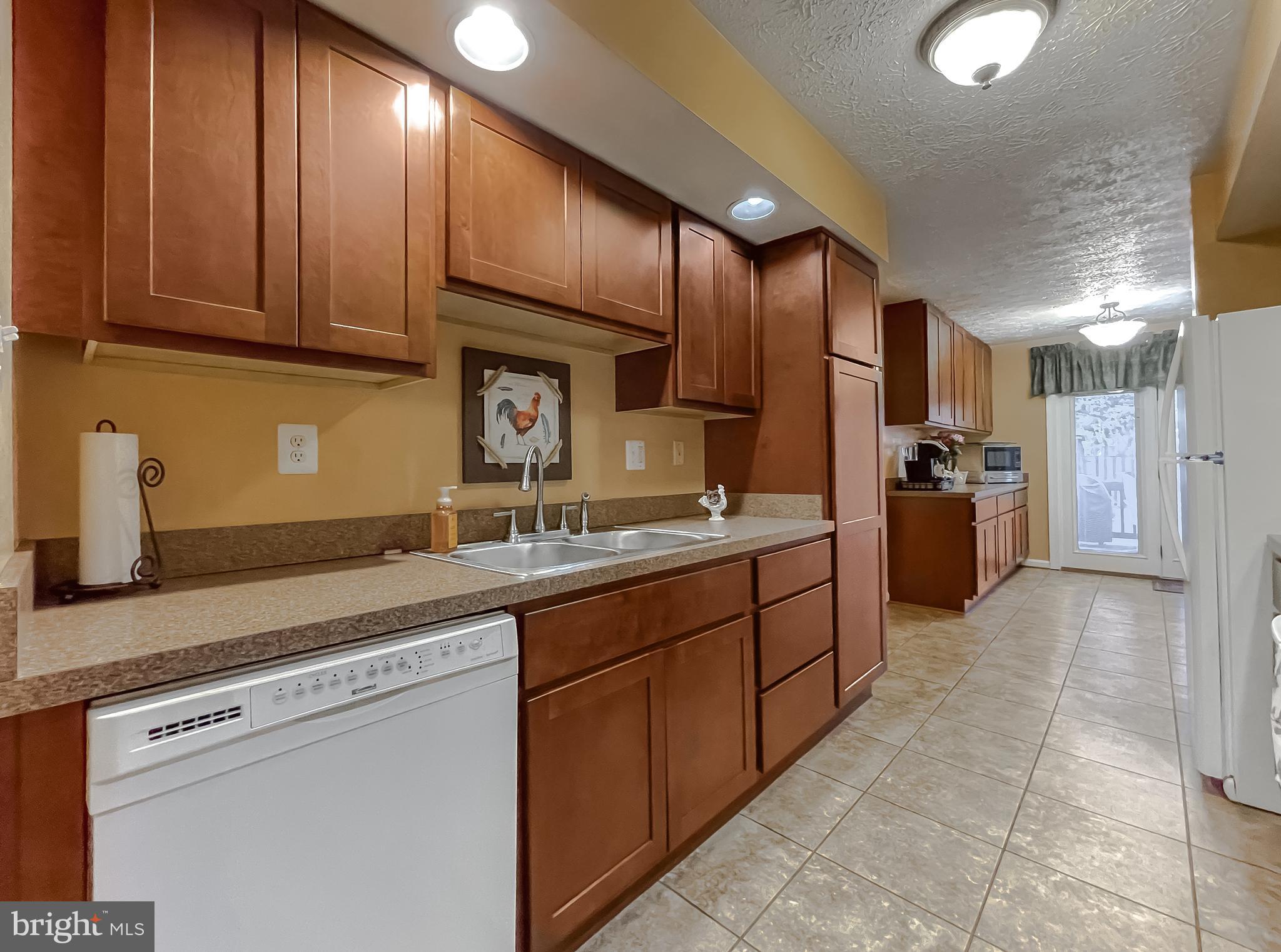 HAMPSHIRE - Residential