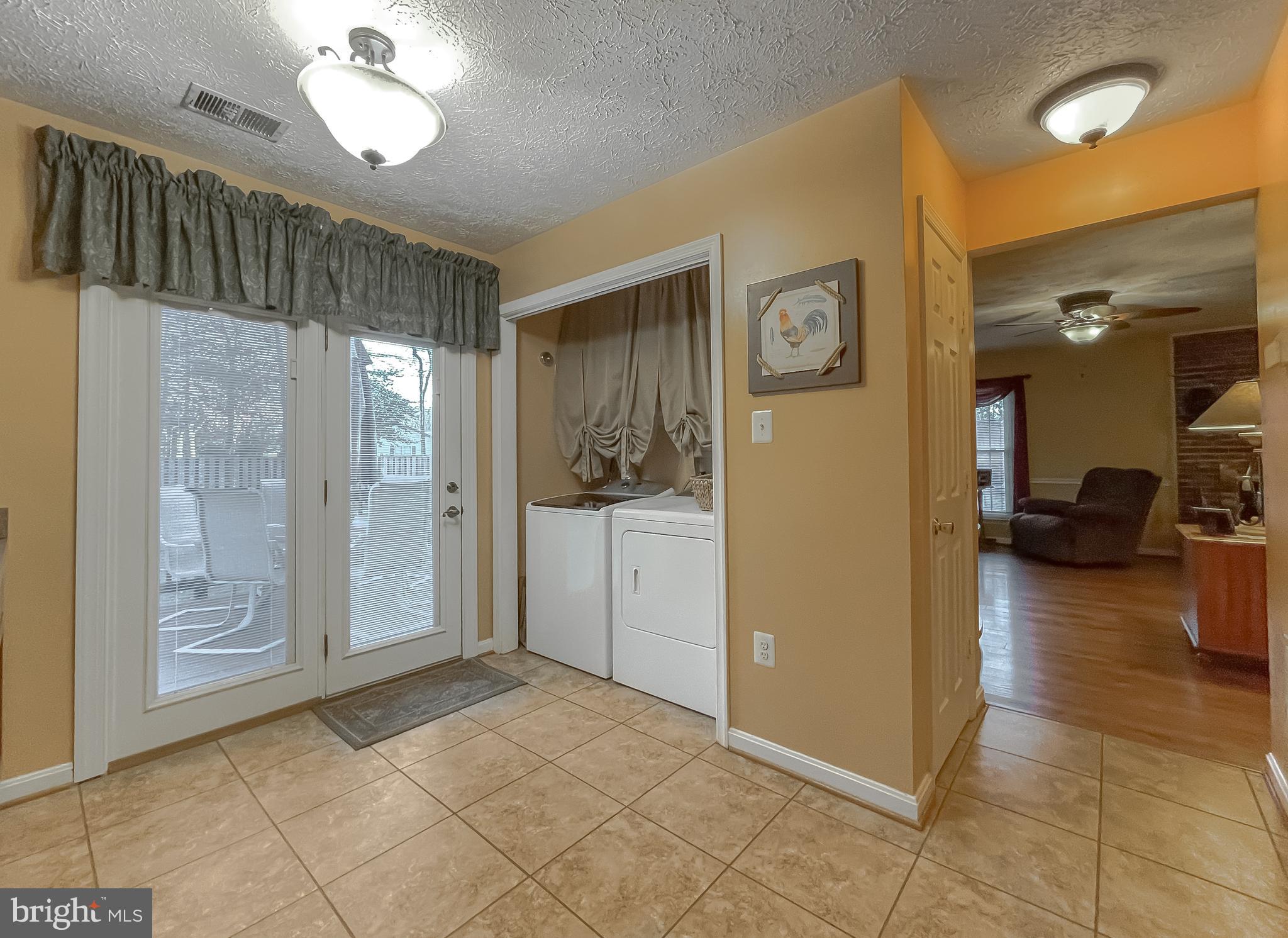 HAMPSHIRE - Residential