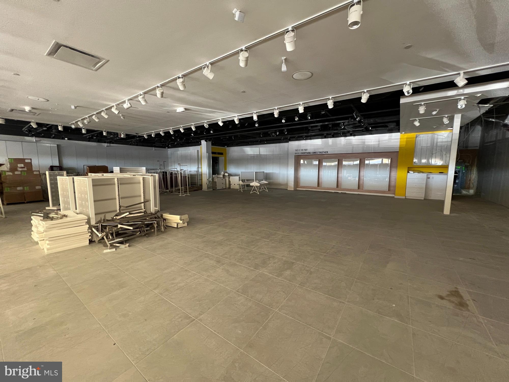 12741 OCEAN GATEWAY SUITE 640