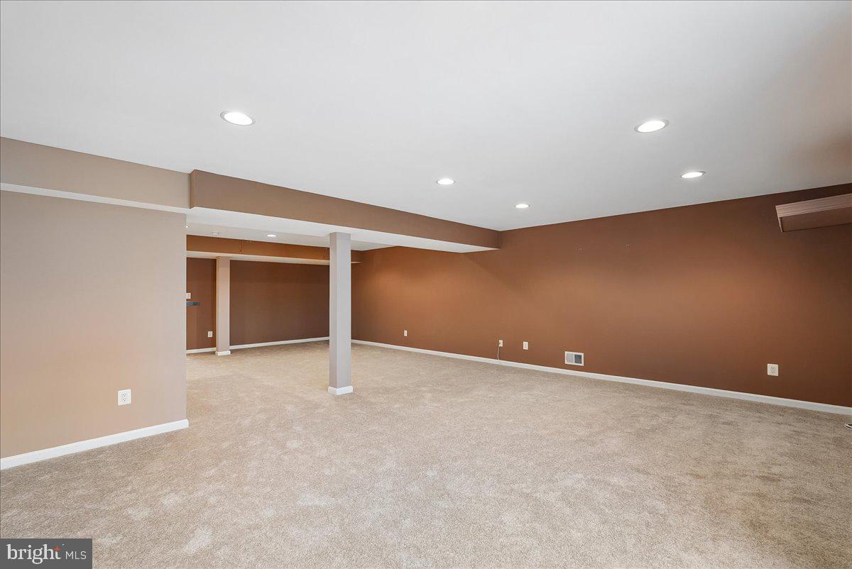 VINT HILL - Residential