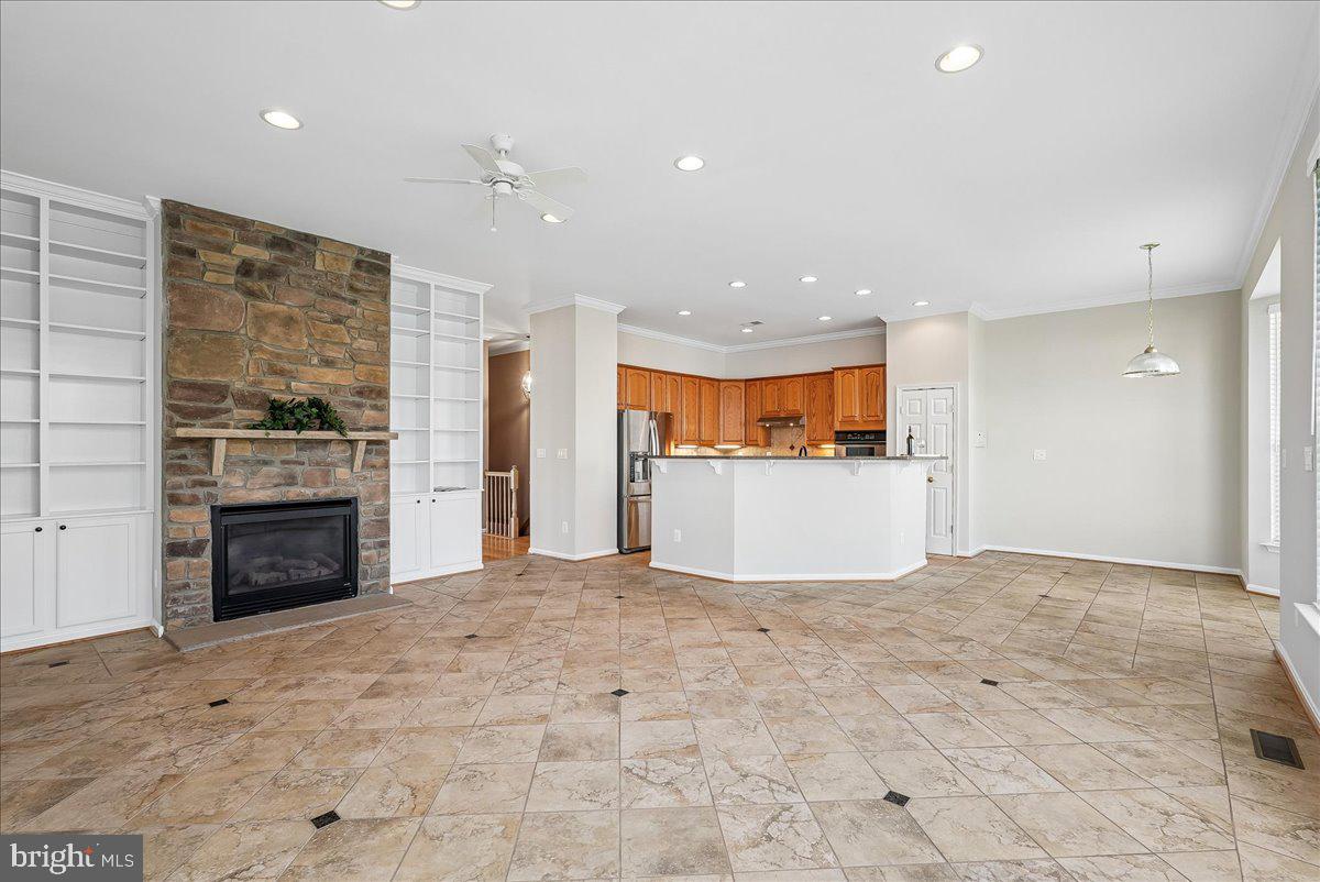 VINT HILL - Residential