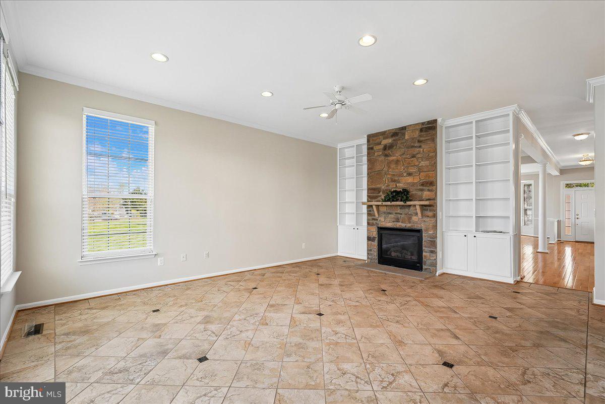 VINT HILL - Residential