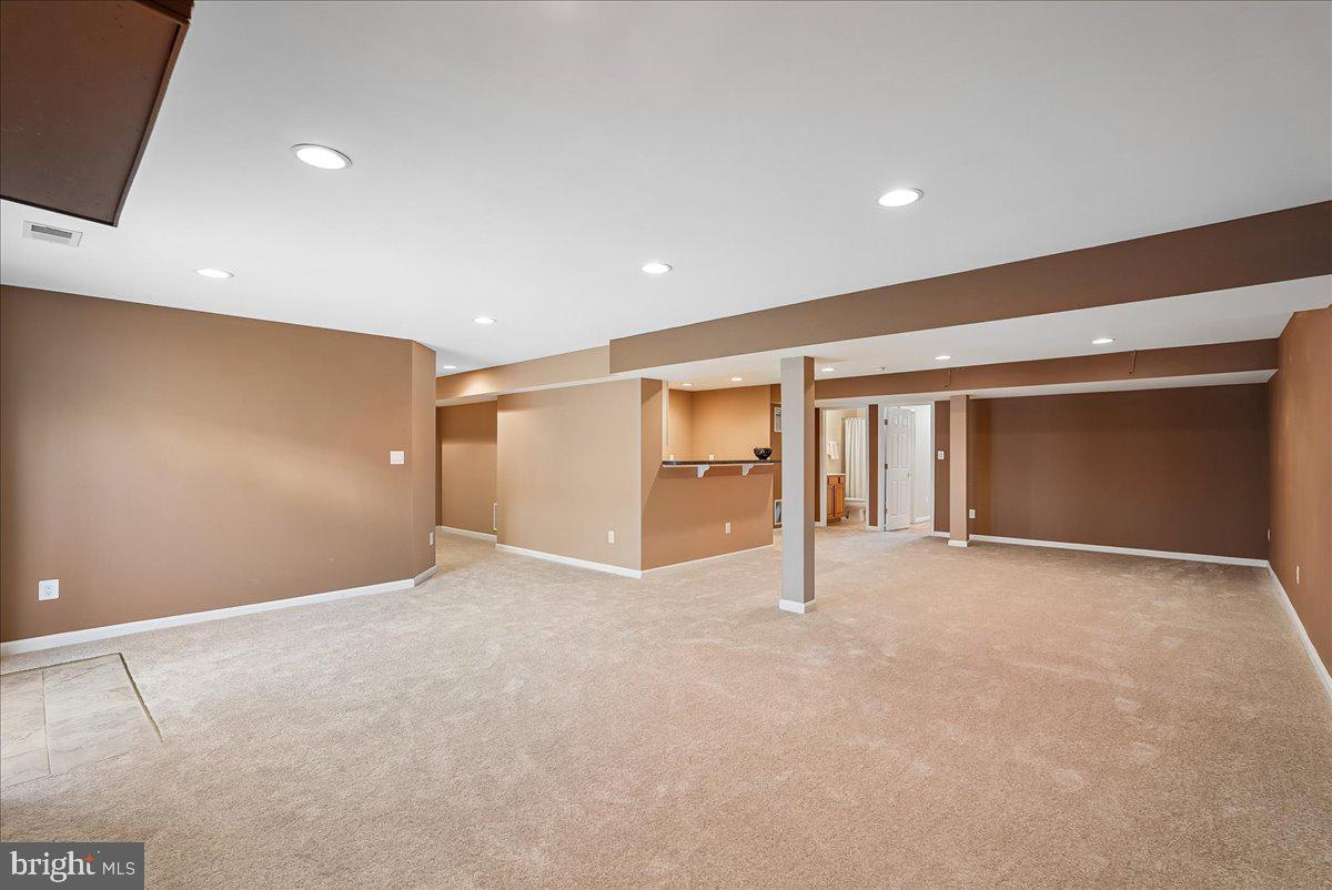 VINT HILL - Residential