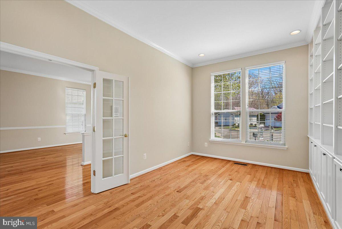 VINT HILL - Residential