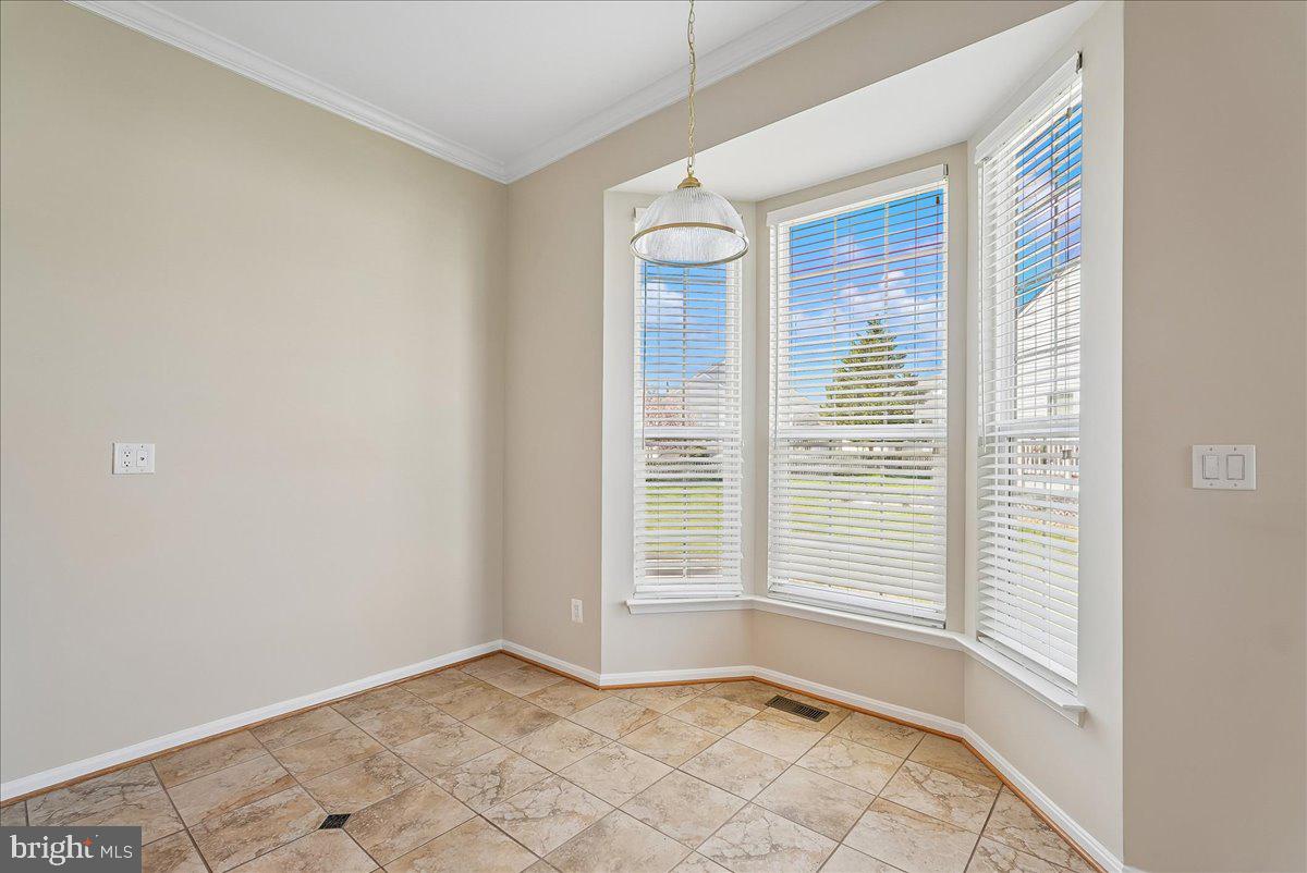 VINT HILL - Residential