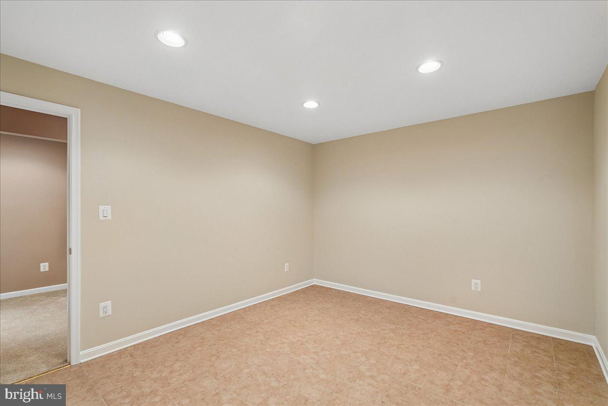 VINT HILL - Residential