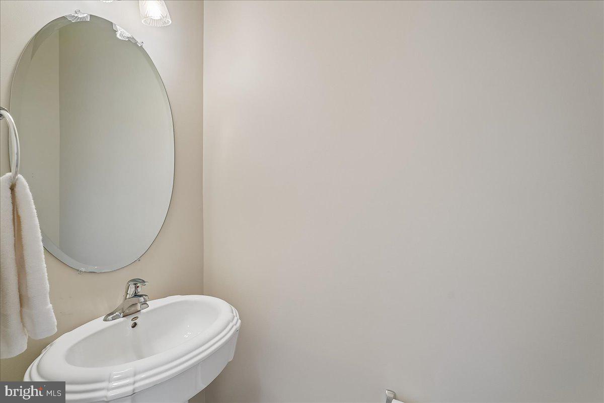 VINT HILL - Residential