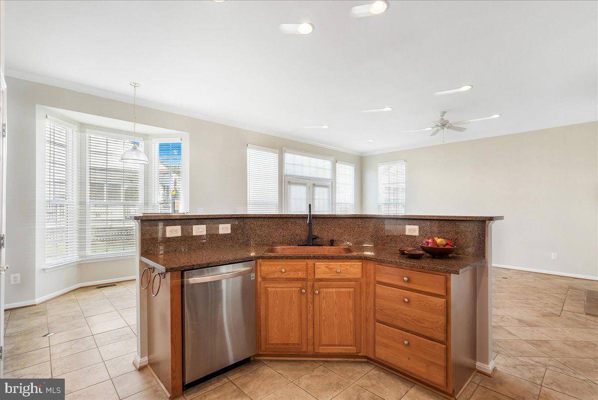 VINT HILL - Residential