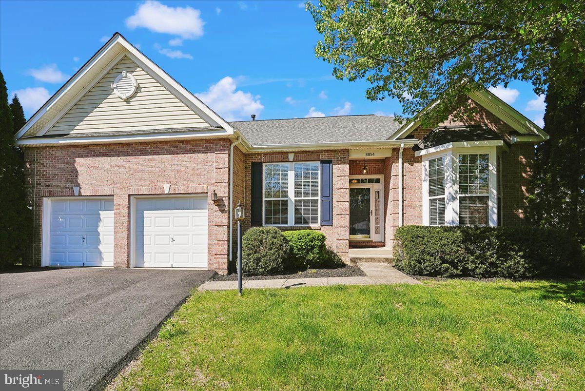 VINT HILL - Residential