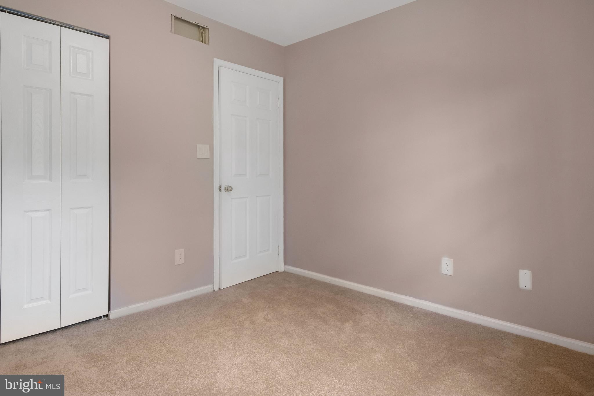 CASTLEMILL - Residential