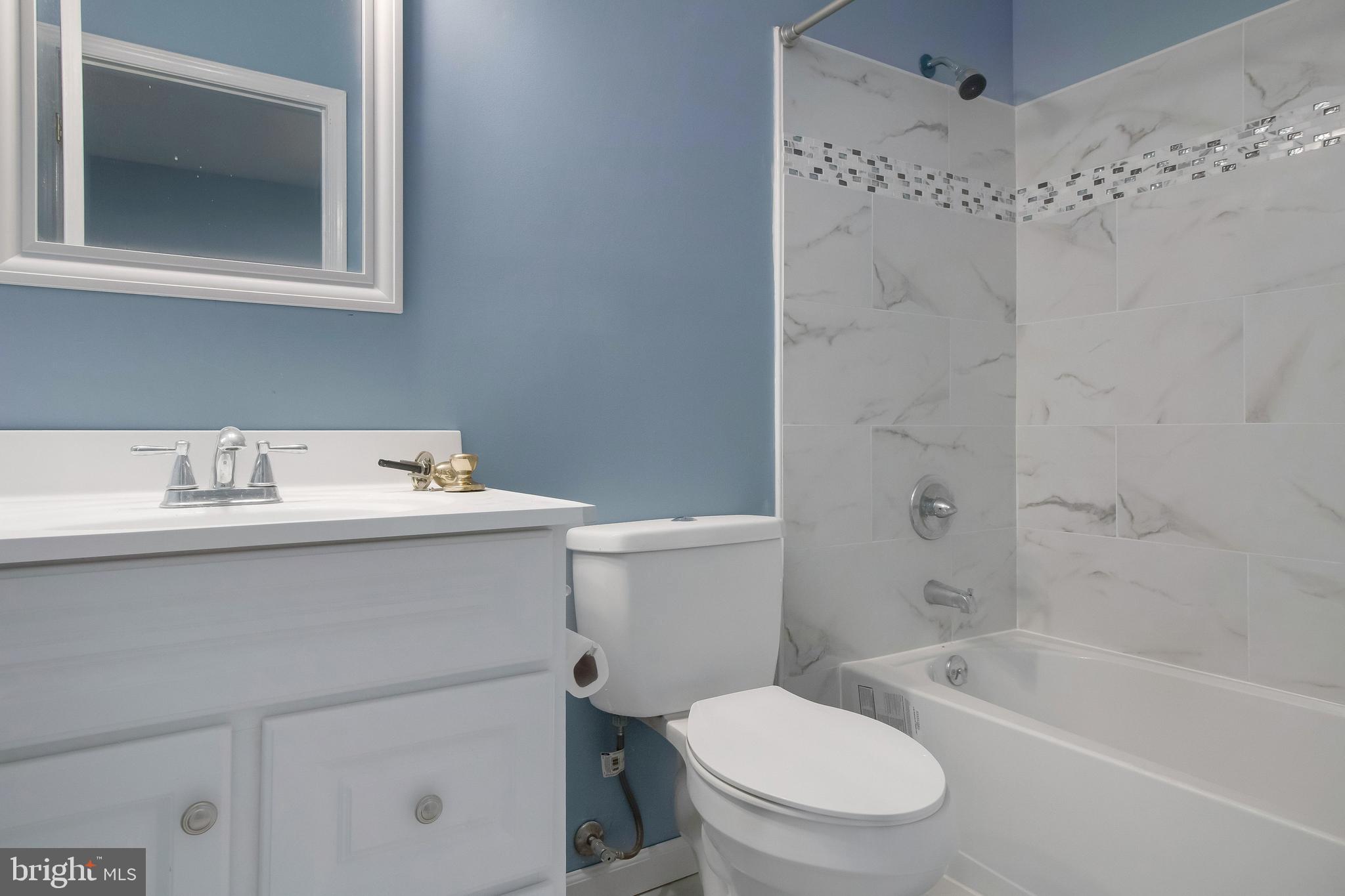 CASTLEMILL - Residential