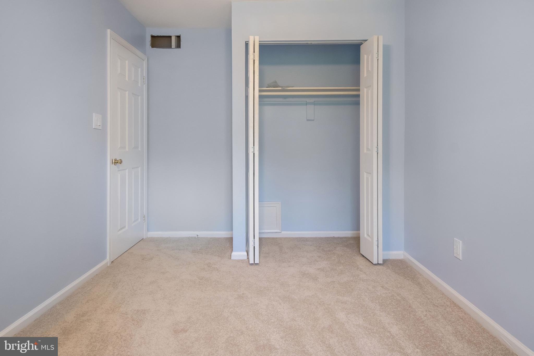 CASTLEMILL - Residential